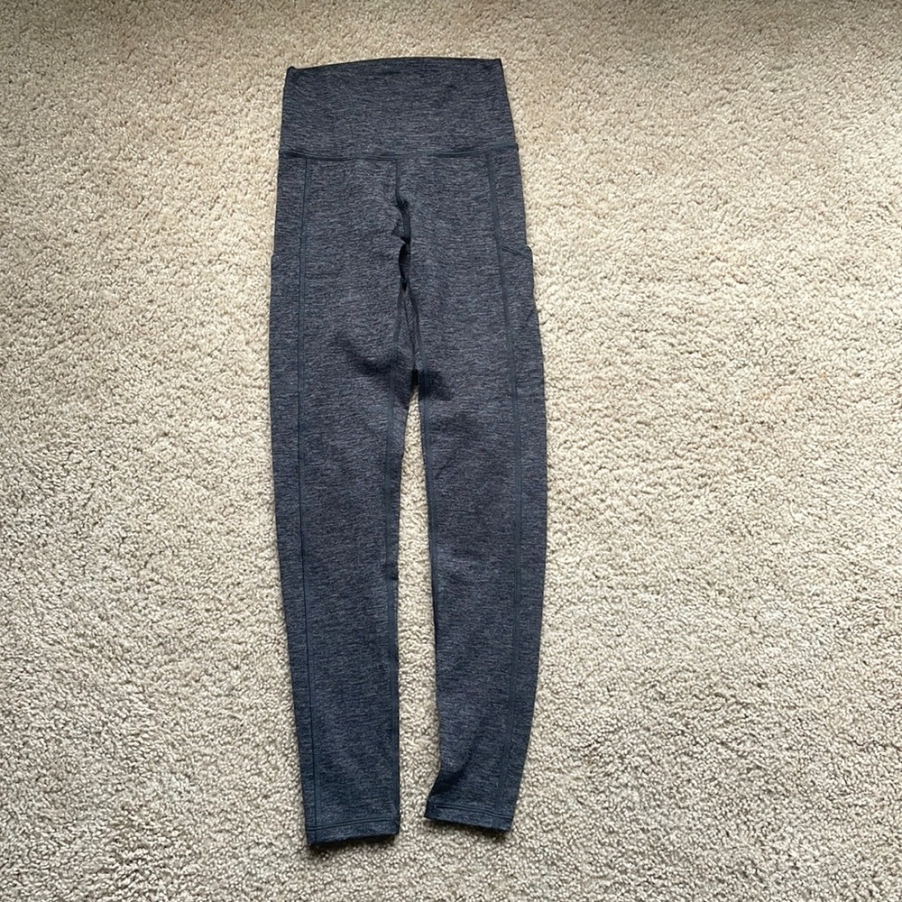 Aerie Chill. Play. Move. Leggings. Like new, only worn a few times.